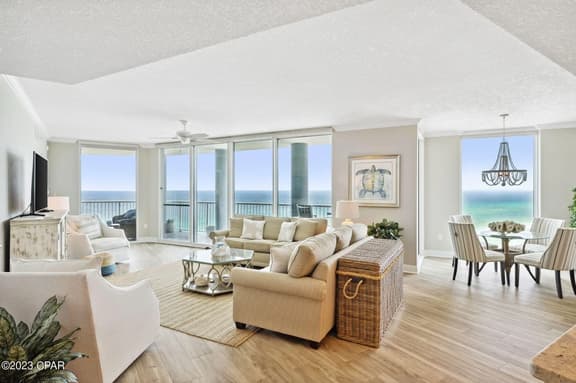 Palazzo 808 - Image 1